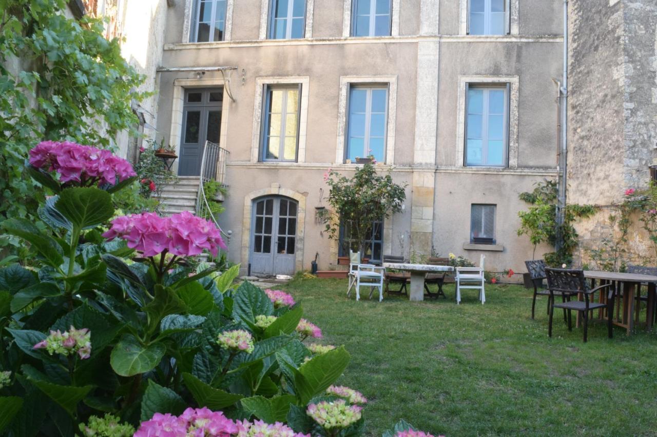 Chambres D'Hotes Cote Halles Pamproux 外观 照片